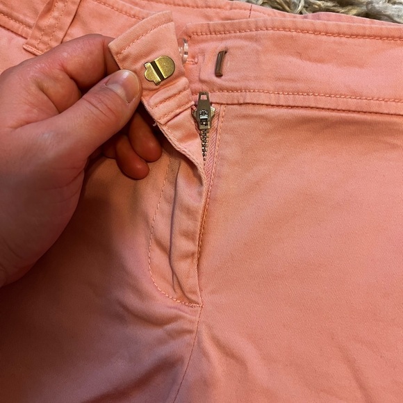 2/$15 New York & Company  - Coral Pink Orange Chino Shorts – Size 4 - Picture 4 of 7